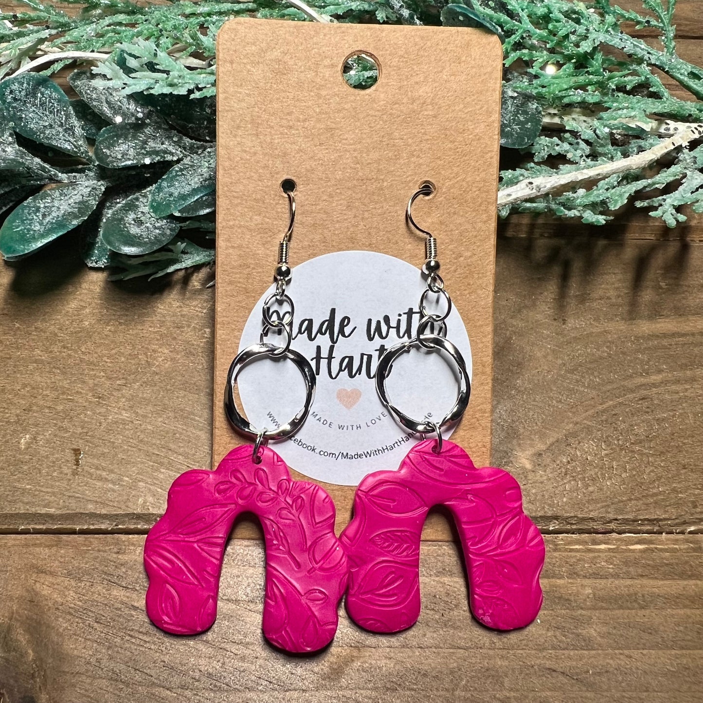 Embossed Spring Clay Collection